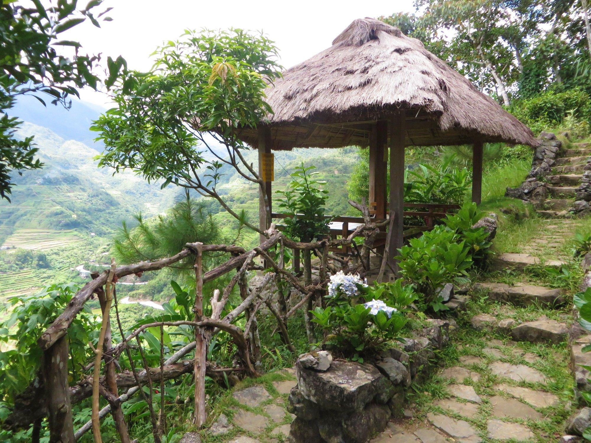 Native Village Inn Banaue Exterior photo