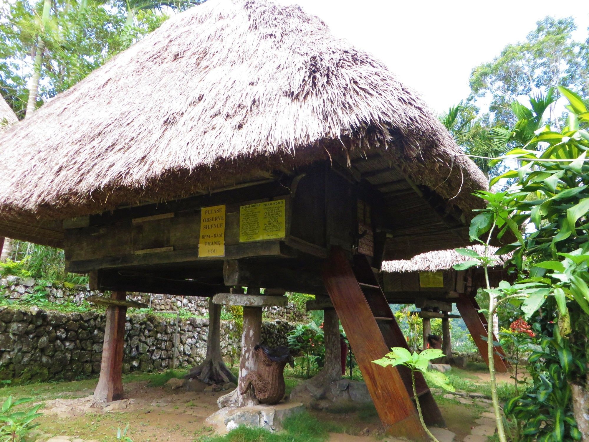 Native Village Inn Banaue Exterior photo